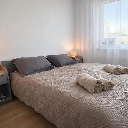 Apartment Old Town Terrace Under Castle - Ac - Wifi