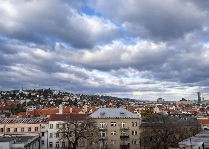 Old Town Terrace Under Castle - Ac - Wifi Bratislava
